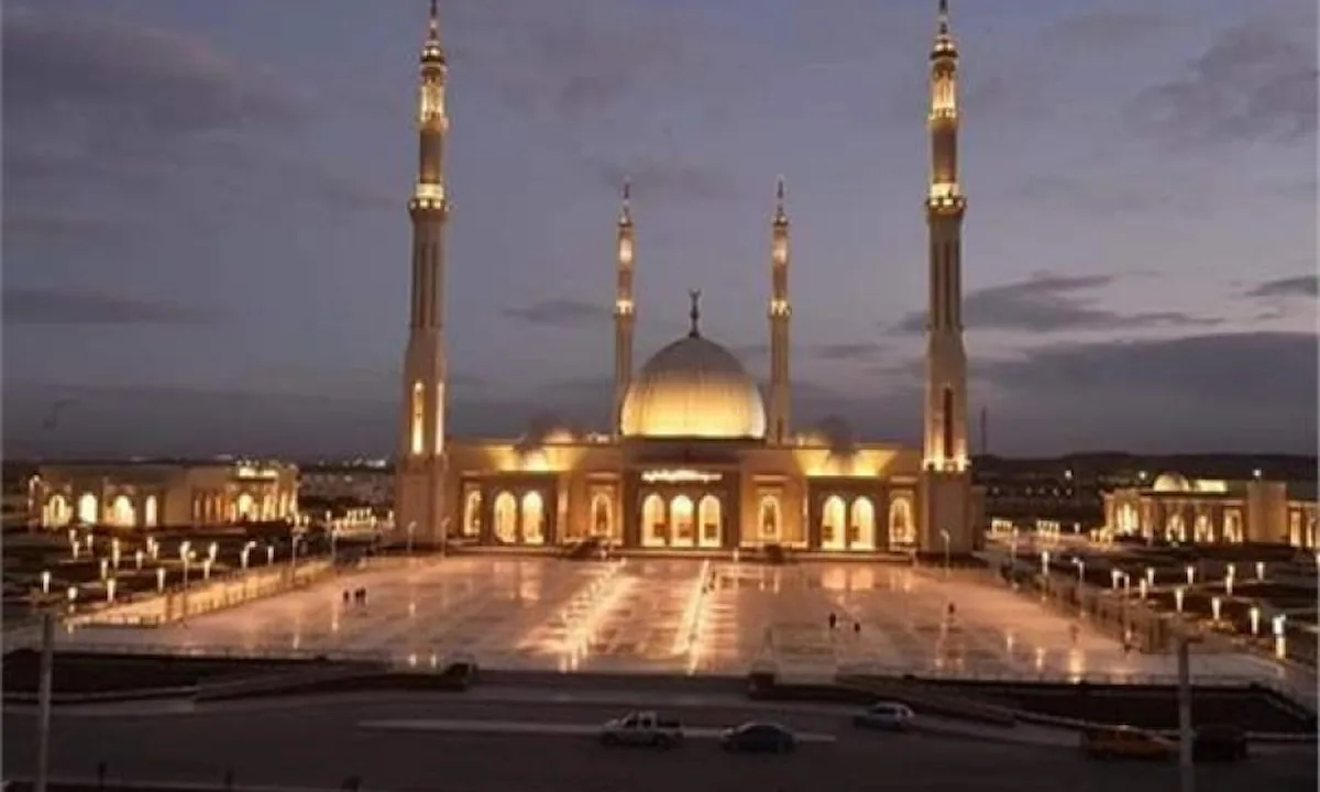 تكلفة بناء مسجد الفتاح العليم