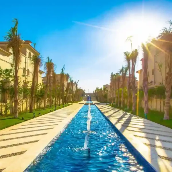 الباتيو 5 ايست في الشروق